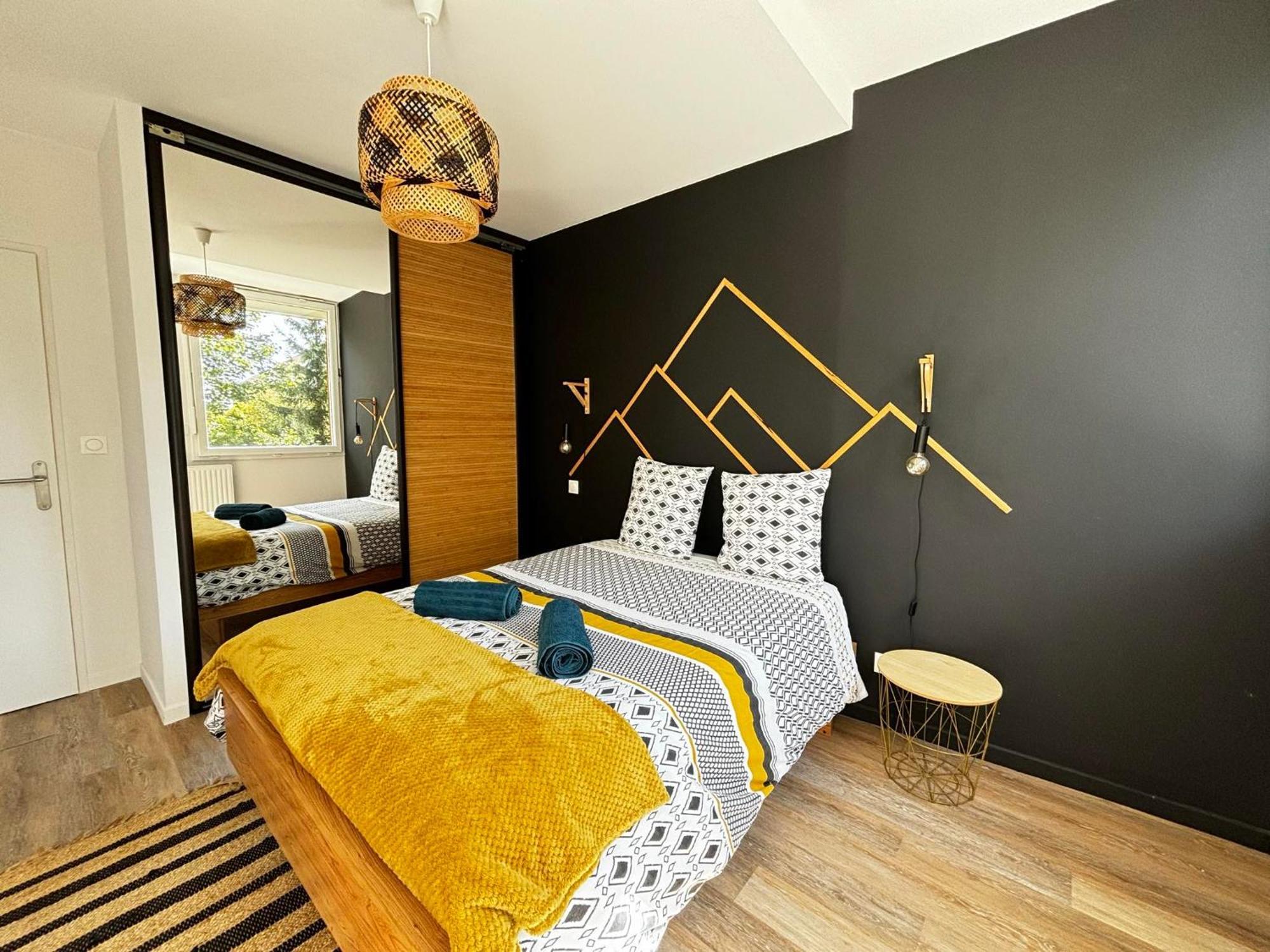 Апартаменты T2 Cosy Au Coeur Du Haut-Jura, Parking Gratuit Морбье Экстерьер фото